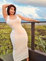 613780846: Chica busca chico en Sevilla