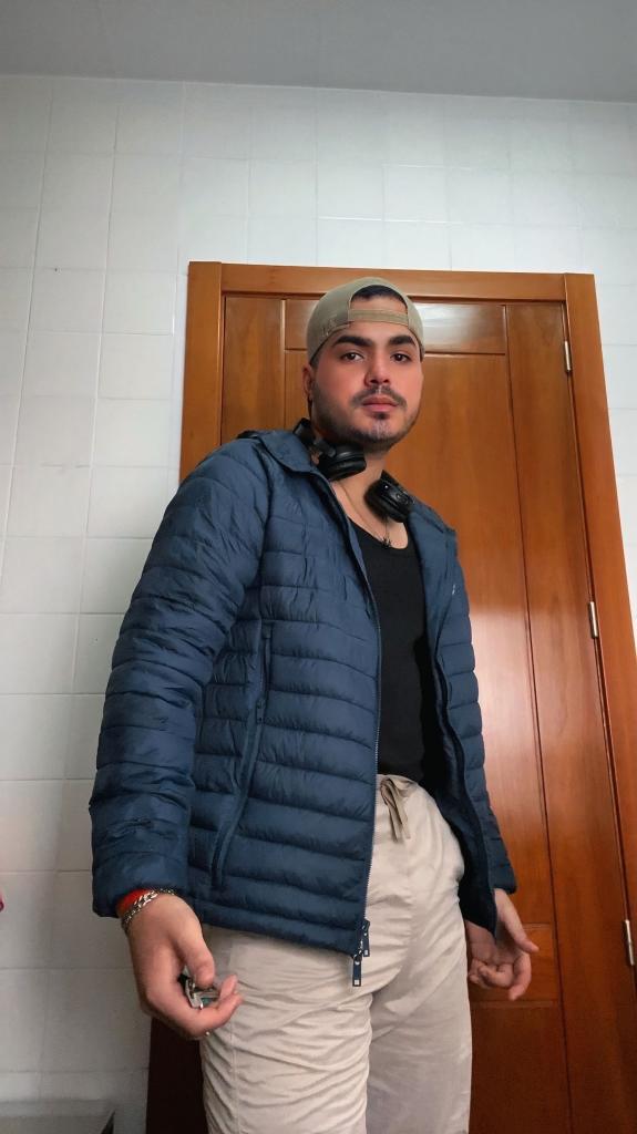 Chico busca chica en Alicante: 