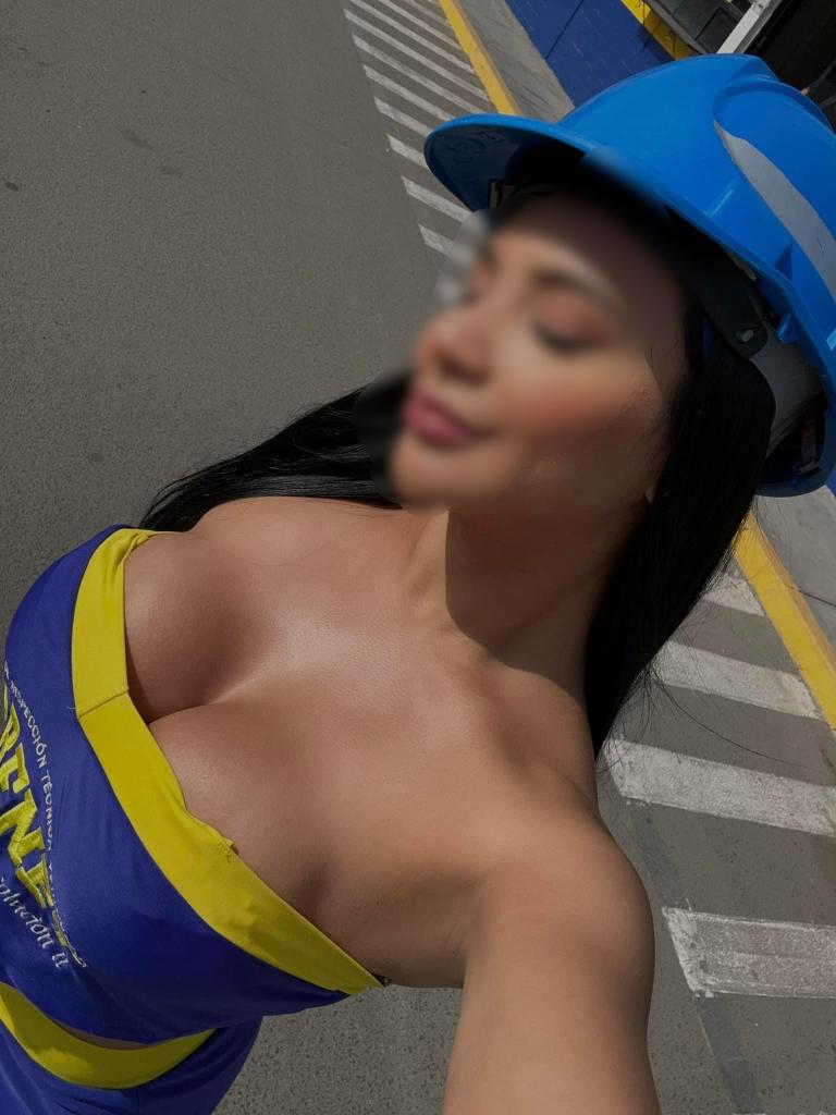 Chica busca chico en La Coruña: 