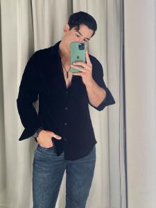 Chico busca chica en Málaga: 