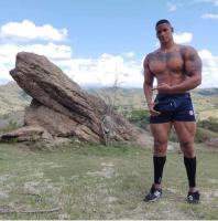 658285591: Chico busca chica en Valencia