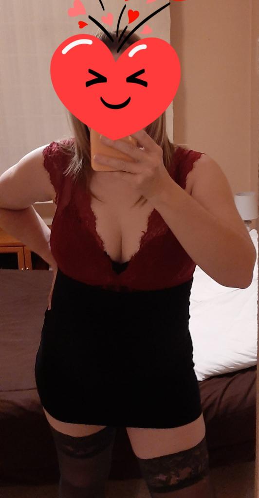 Chica busca chico en Sevilla: 