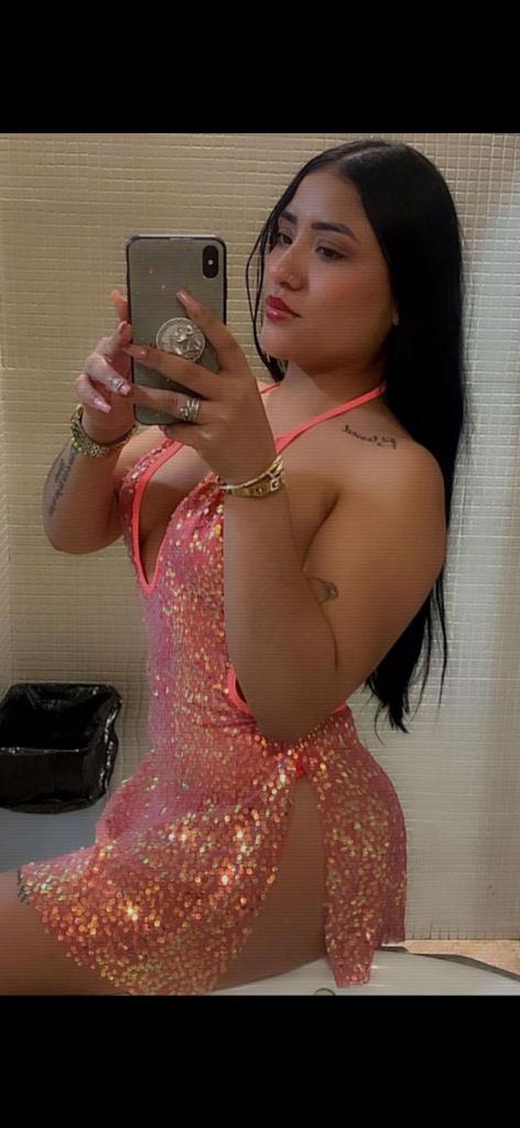 637949230: Chica busca chico en Cádiz