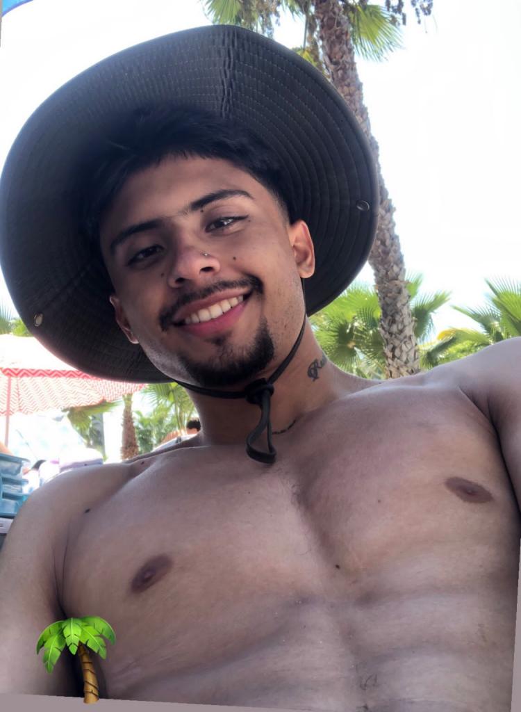 Chico busca chica en Huelva: 