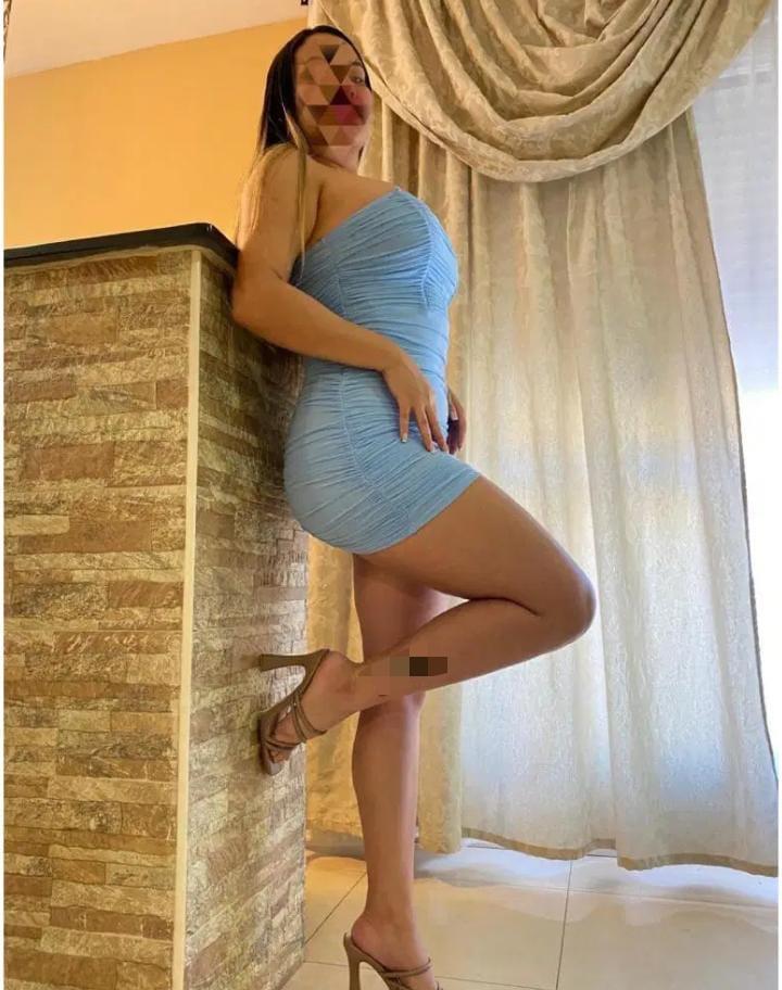 624737787: Chica busca chico en Navarra