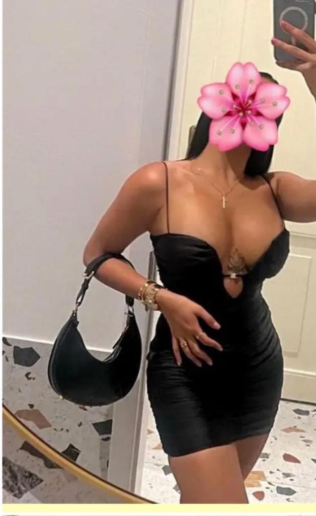 Chica busca chico en Cádiz: 