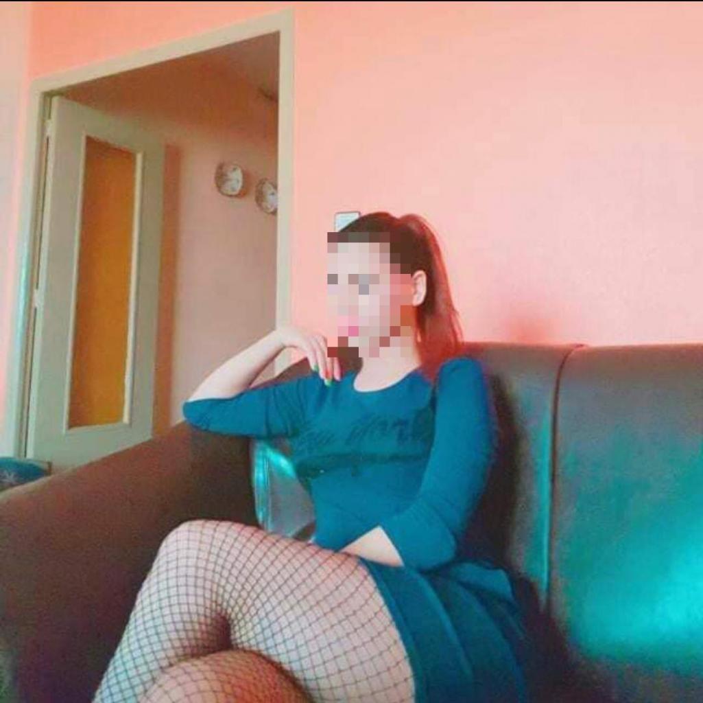 Chica busca chico en Almería: 