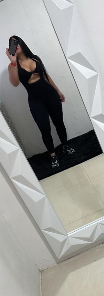 661472768: Chica busca chico en Málaga