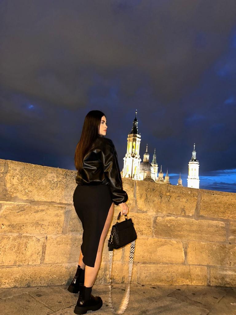 Chica busca chico en Zaragoza: 