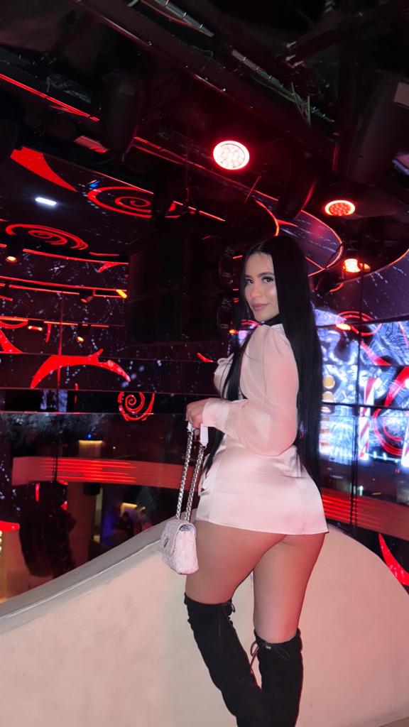 674467088: Chica busca chico en Cádiz