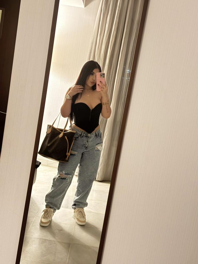 613407647: Chica busca chico en Cádiz