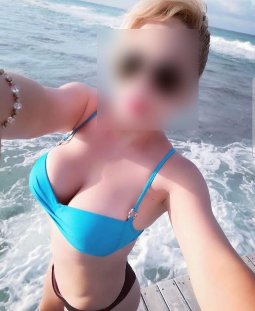 Chica busca chico en Almería: 