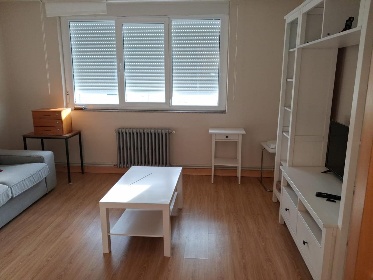 Chica busca chico en Lugo: 