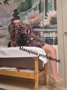 602556595: Chica busca chico en Sevilla