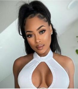 624114602: Chica busca chico en Valencia