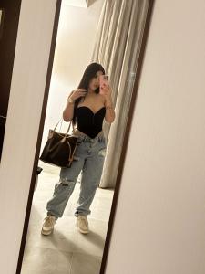 613407647: Chica busca chico en Cádiz