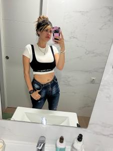 632208721: Chica busca chico en Barcelona