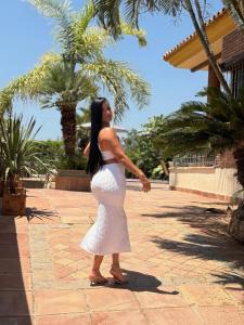 604151127: Chica busca chico en Madrid