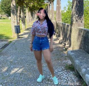 614732752: Chica busca chico en Málaga