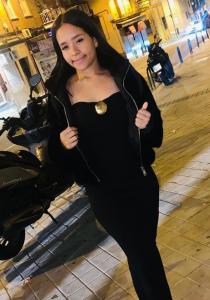 613682151: Chica busca chico en Madrid