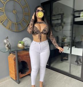 655409928: Chica busca chico en Murcia