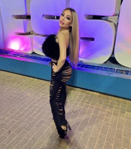 697640339: Travesti en Málaga