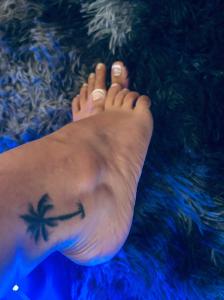 604249634: Chica busca chico en Barcelona