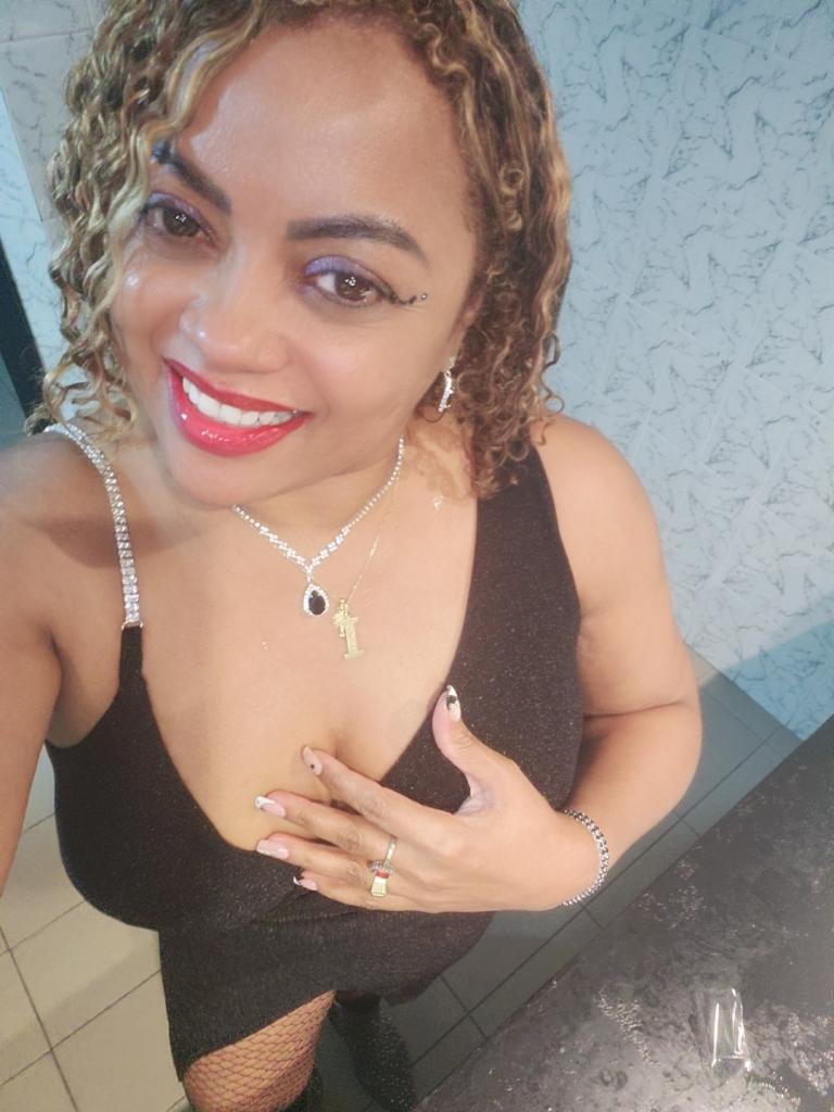 Chica busca chico en Zaragoza: 