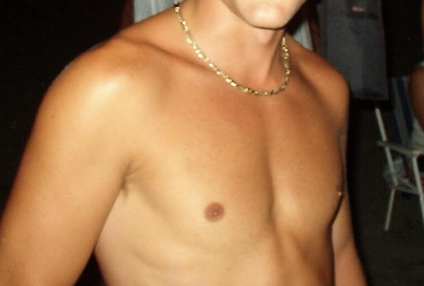 Chico busca chica en Málaga: 