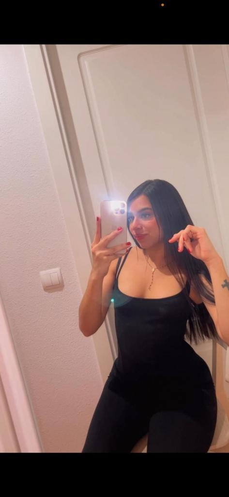 624856411: Chica busca chico en Ibiza