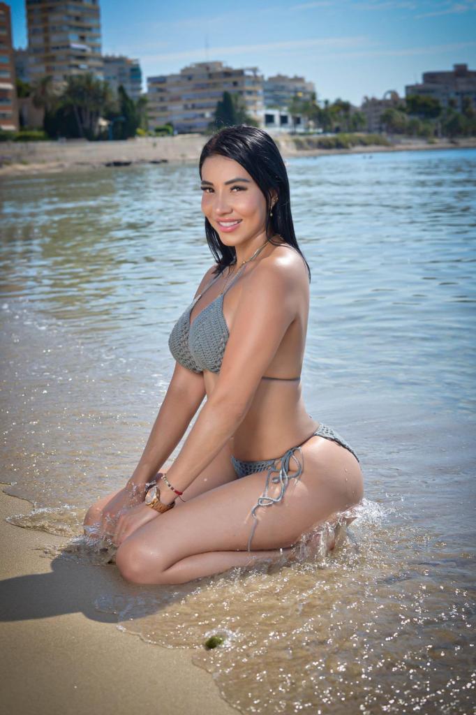 Chica busca chico en Alicante: 