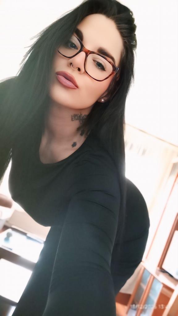 Chica busca chico en Burgos: 