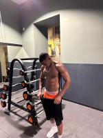 603945330: Chico busca chica en Barcelona