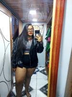 631759115: Chica busca chico en Barcelona