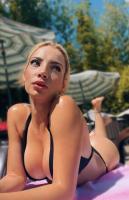 613773440: Chica busca chico en Madrid