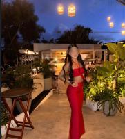 614551064: Chica busca chico en Sevilla