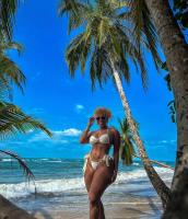 640042803: Chica busca chico en La Coruña