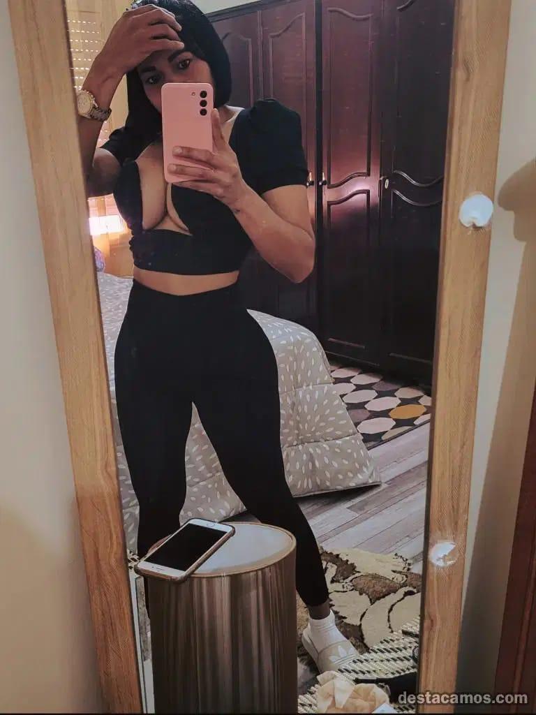 614347935: Chica busca chico en Salamanca