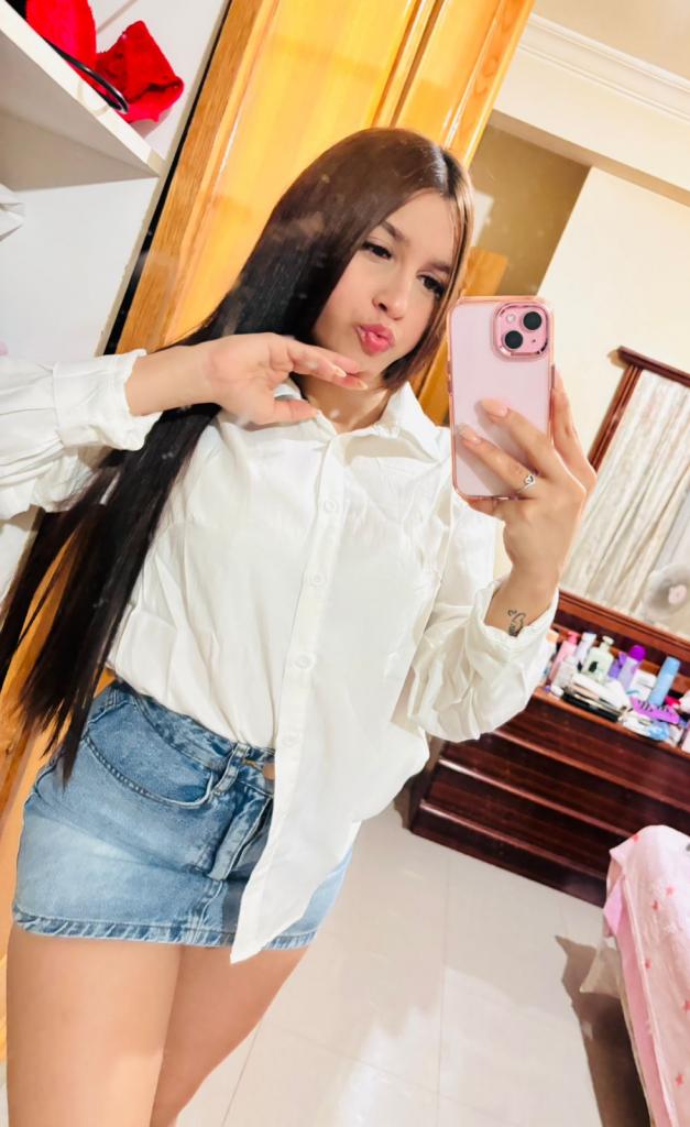 Chica busca chico en Almería: 