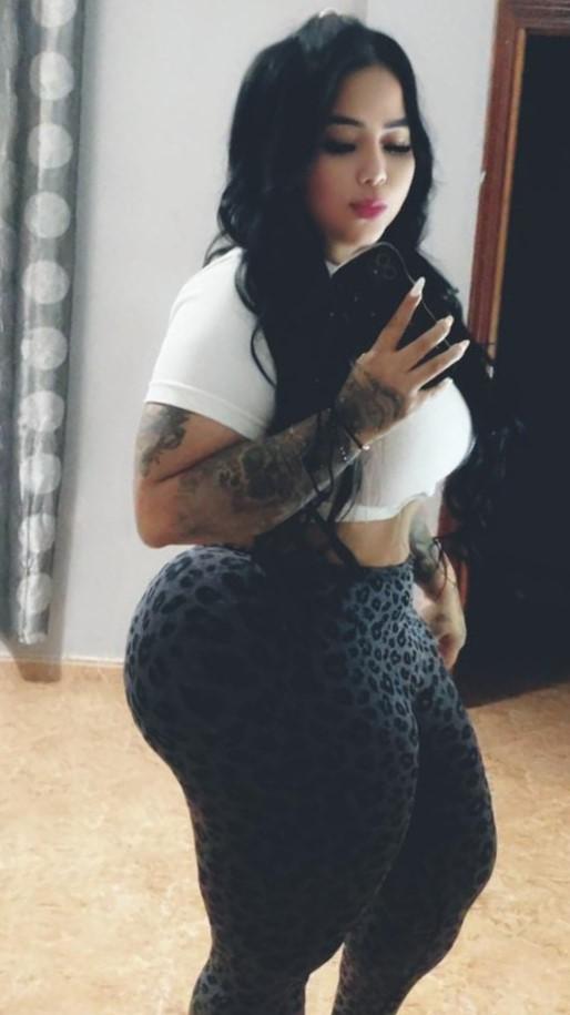 Chica busca chico en Almería: 