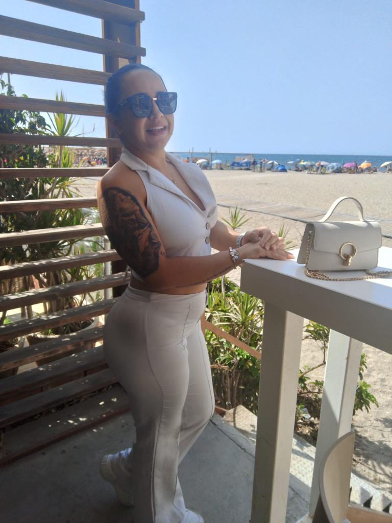 Chica busca chico en Alicante: 