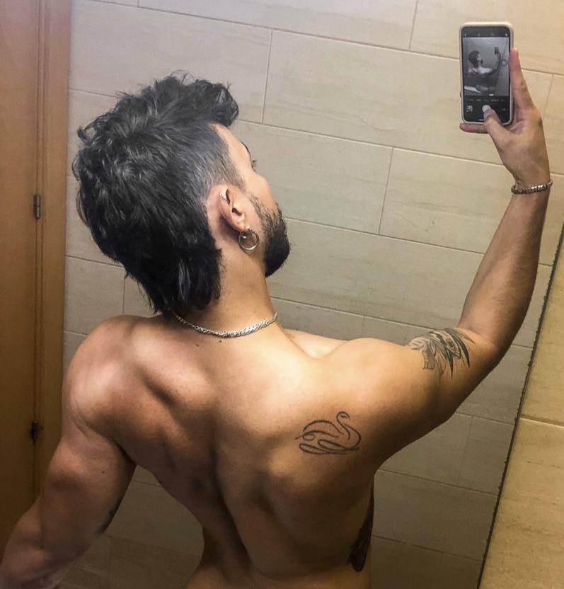 Chico busca chica en Tarragona: 