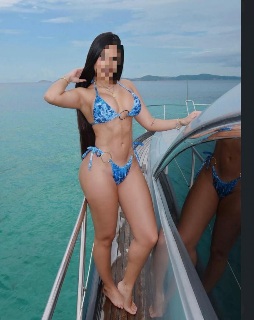 Chica busca chico en Cádiz: 