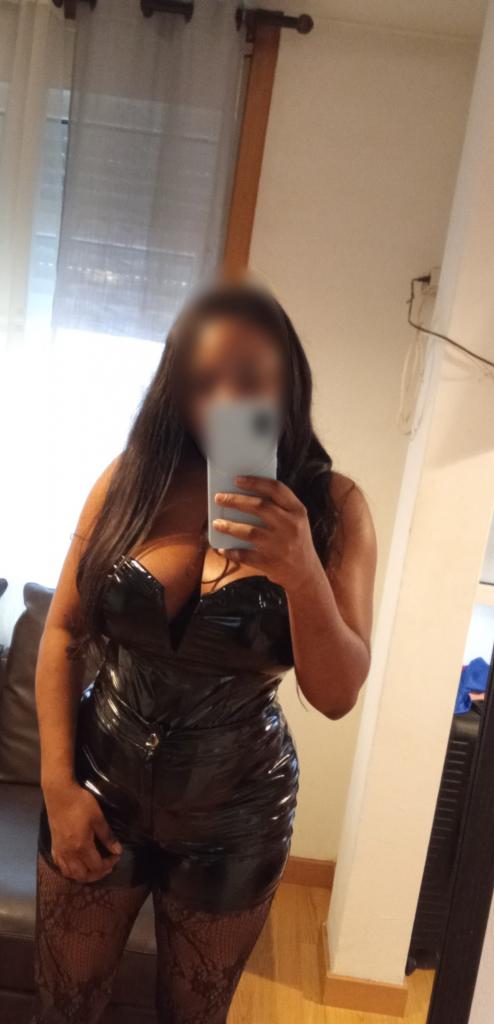 Chica busca chico en La Coruña: 