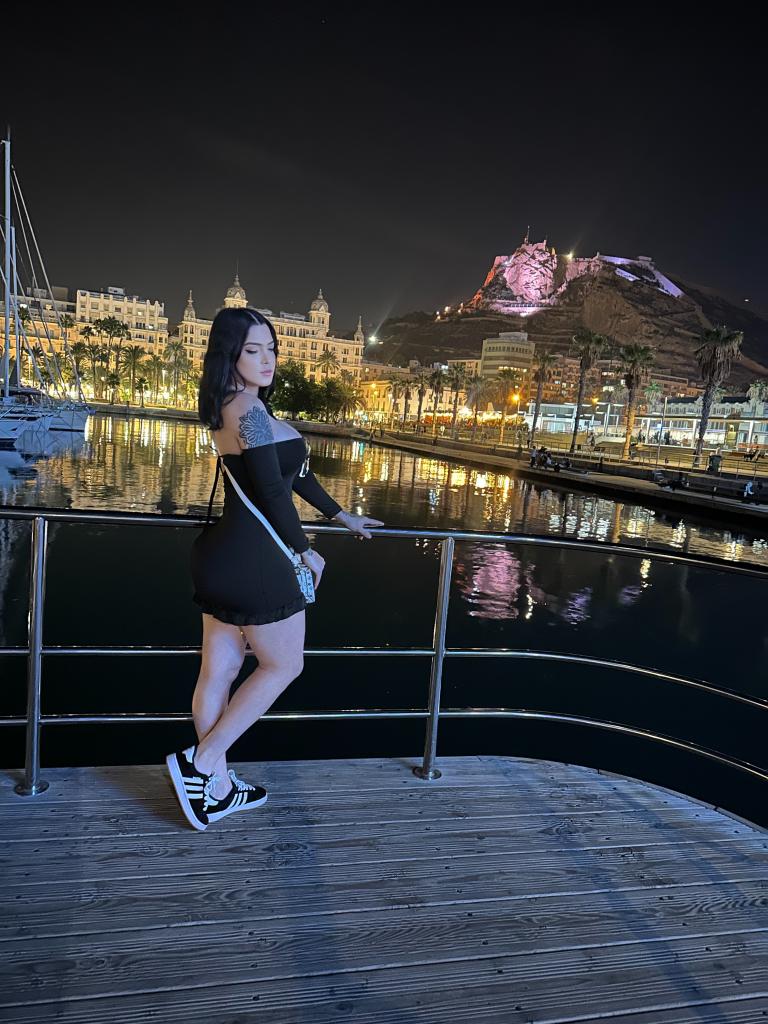 672599239: Transexual en Valencia