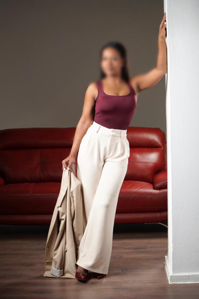 Chica busca chico en Zaragoza: 