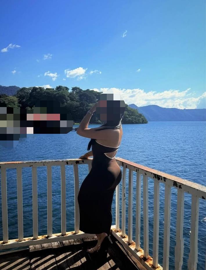 Chica busca chico en Sevilla: 