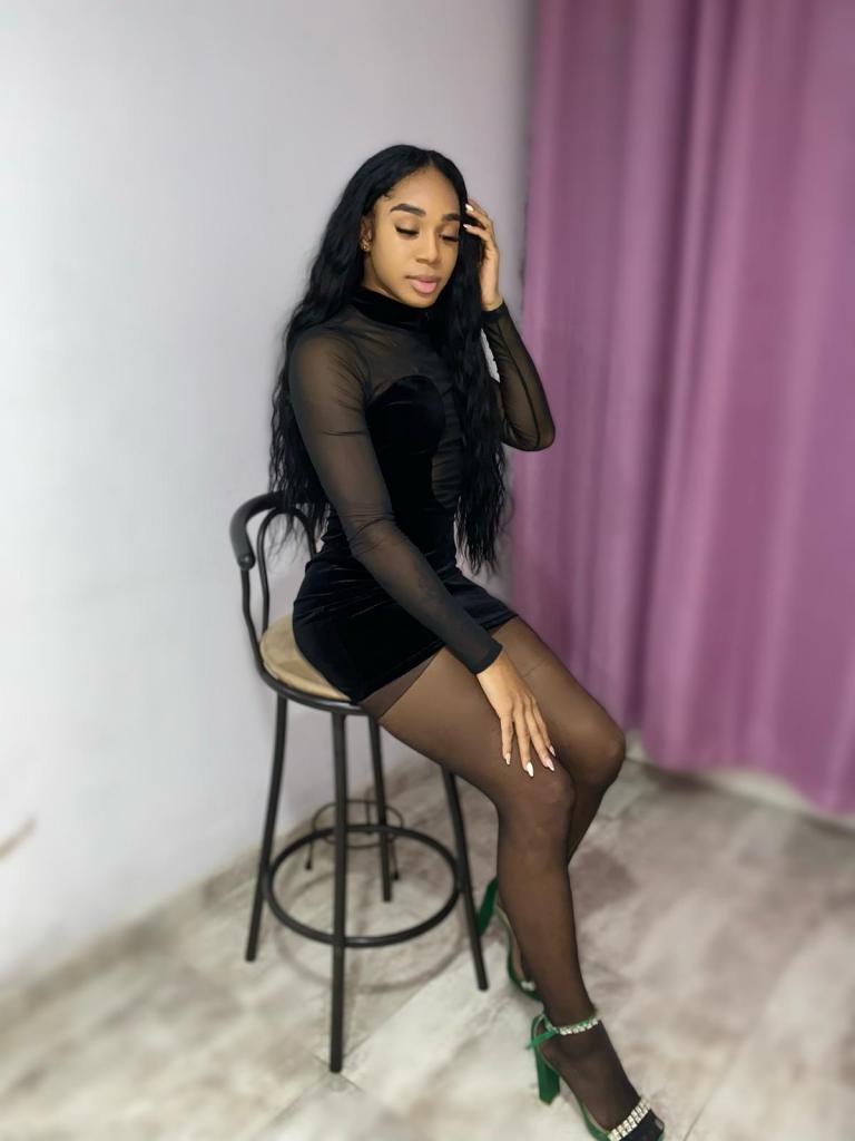 613418813: Travesti en Valencia