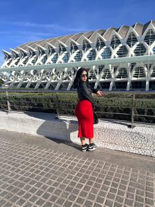 617411675: Chica busca chico en Valencia