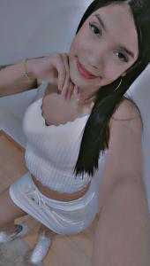 642537086: Chica busca chico en Barcelona